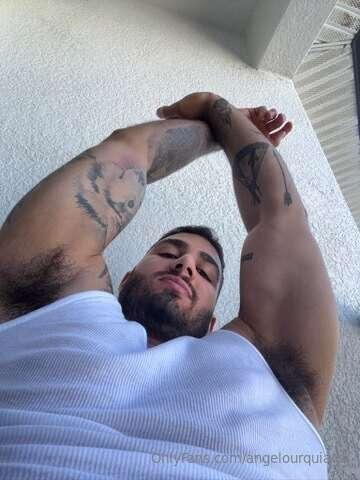 Biiiig morning stretch 😛