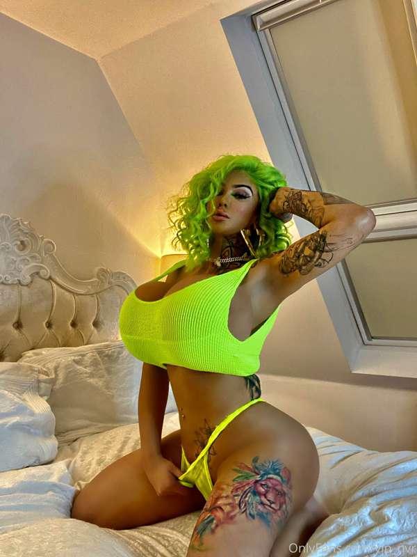 Who likes this look ?