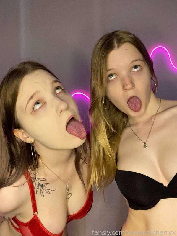 cum on our faces, daddy 


😺#fyp #boobs #bra #twins #cute #ahegao #bigtits #natural #sweet #teen #18 🦊