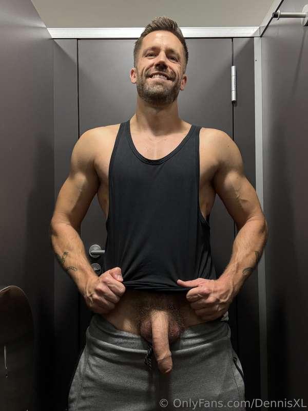 😈...