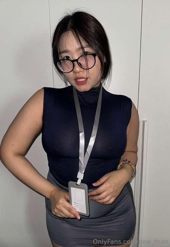 อยากเป็นสาวออฟฟิส😝