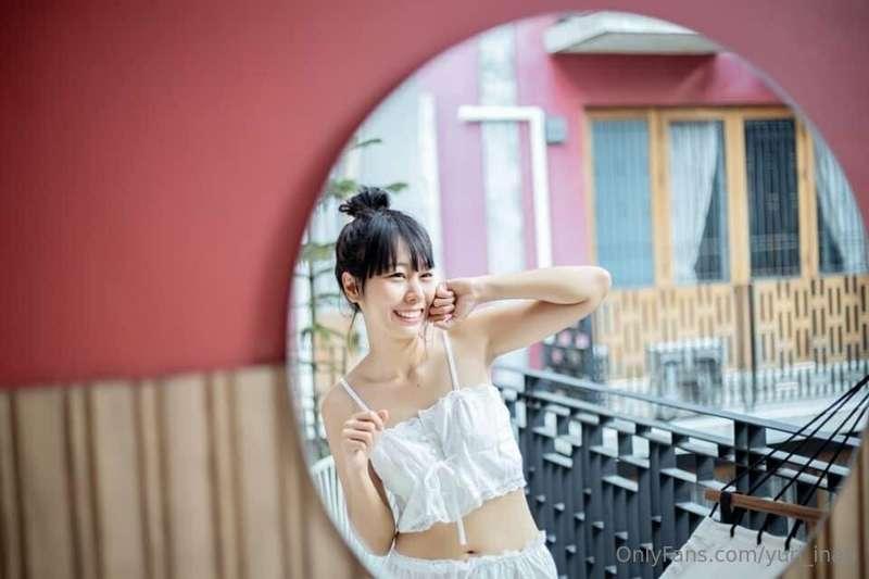 😝
