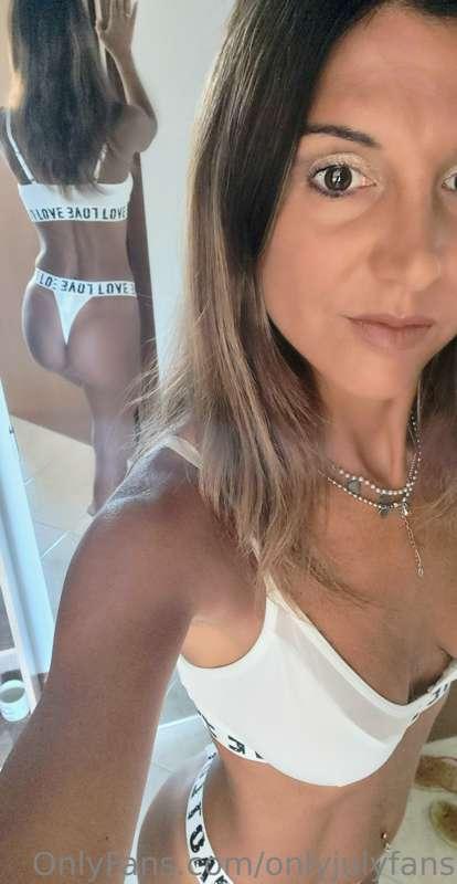 Oggi completino da fitness..vi mostro lato A e B in una sola..
