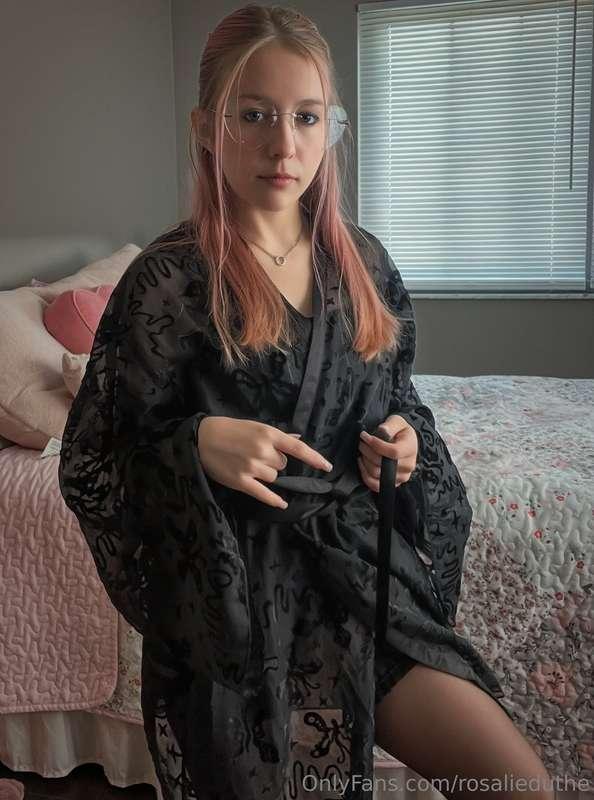 rosalieduthe image #0