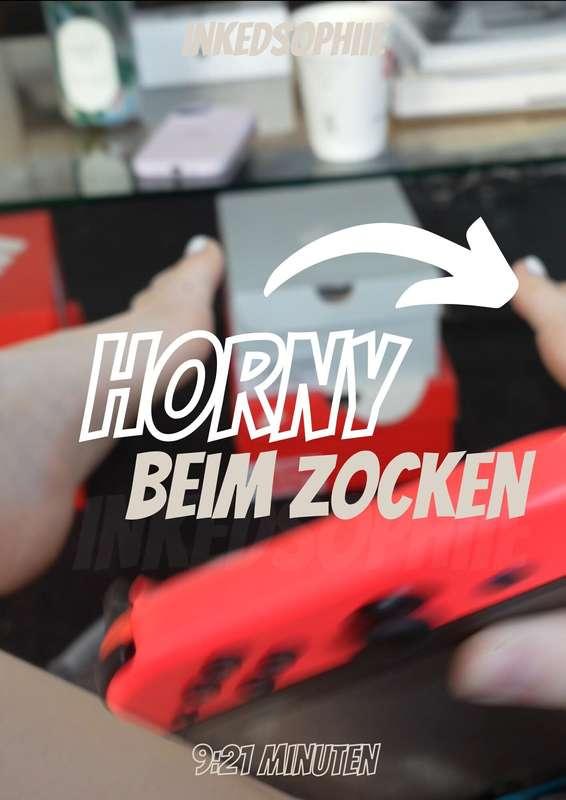 Ich war so horny während ich auf dem Sofa gezockt habe, da m..