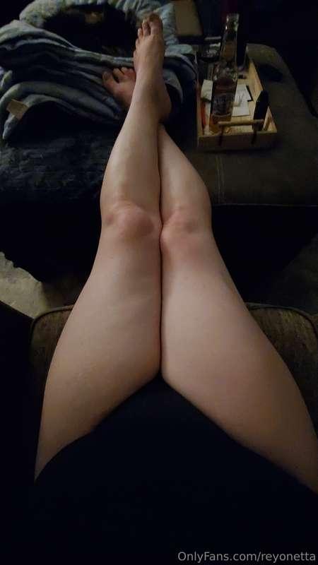 My loins. They ache. They thicc. They feel so good. 👄