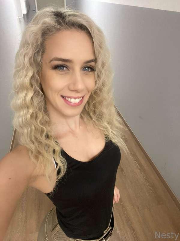 Do you like my hair? Bit different style😍