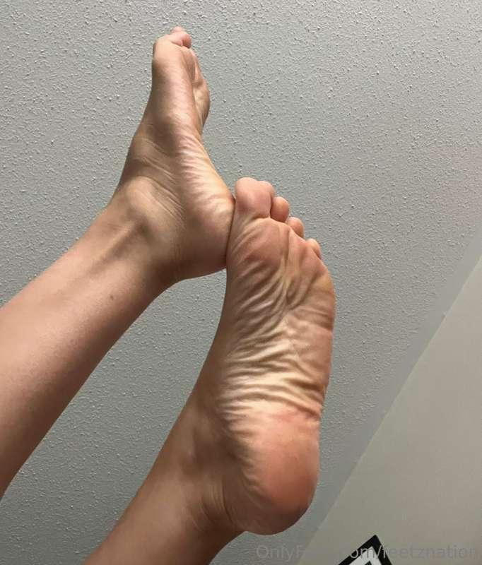 I want you to rub your face all over my soles