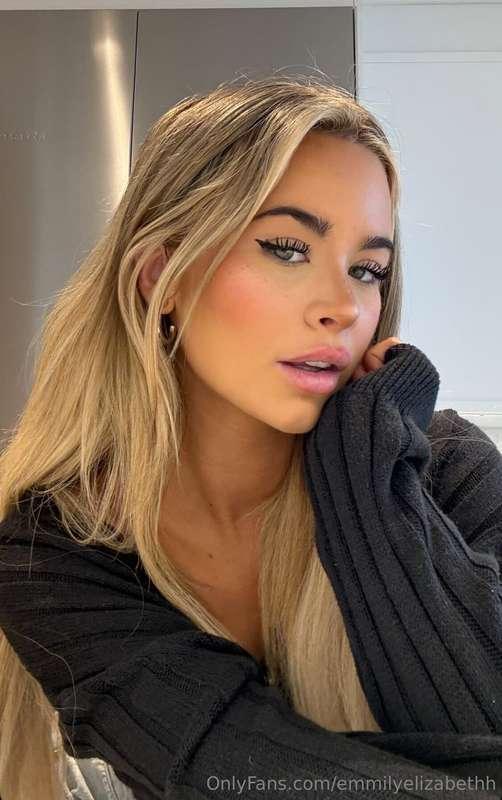 Mondays 🥰 are you ready for a great week? lmk 