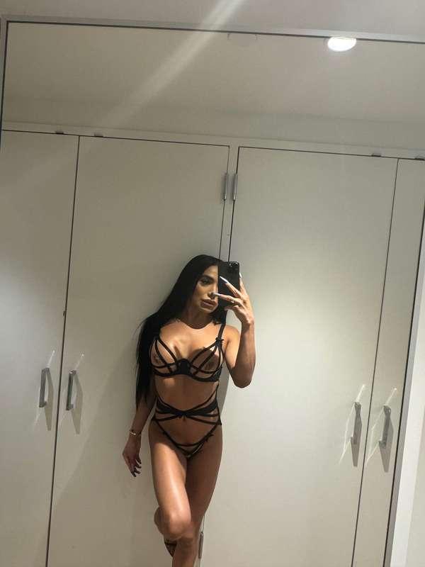 DM me for your very own custom video 😜