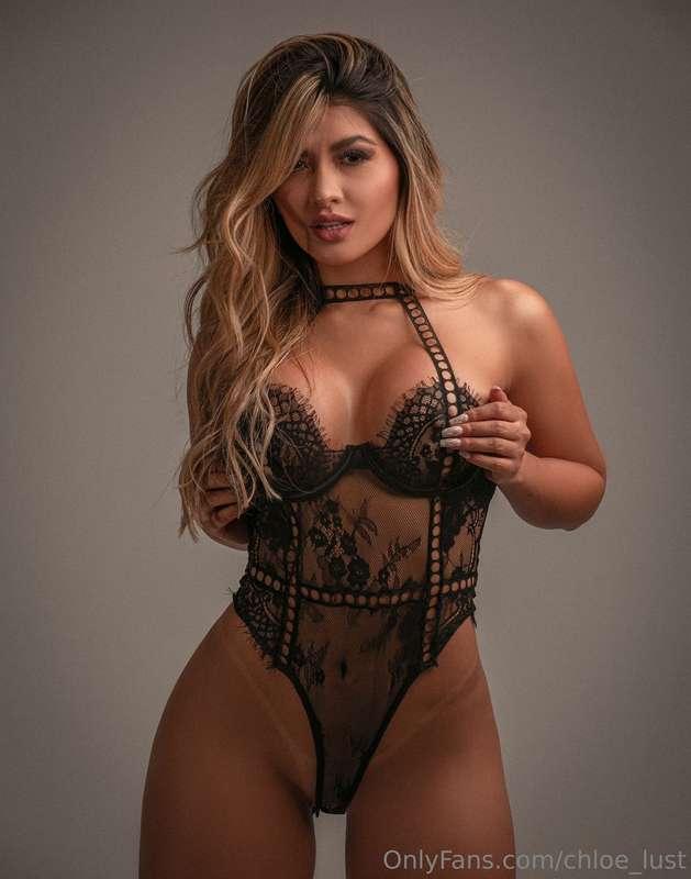 chloe_lust image #2