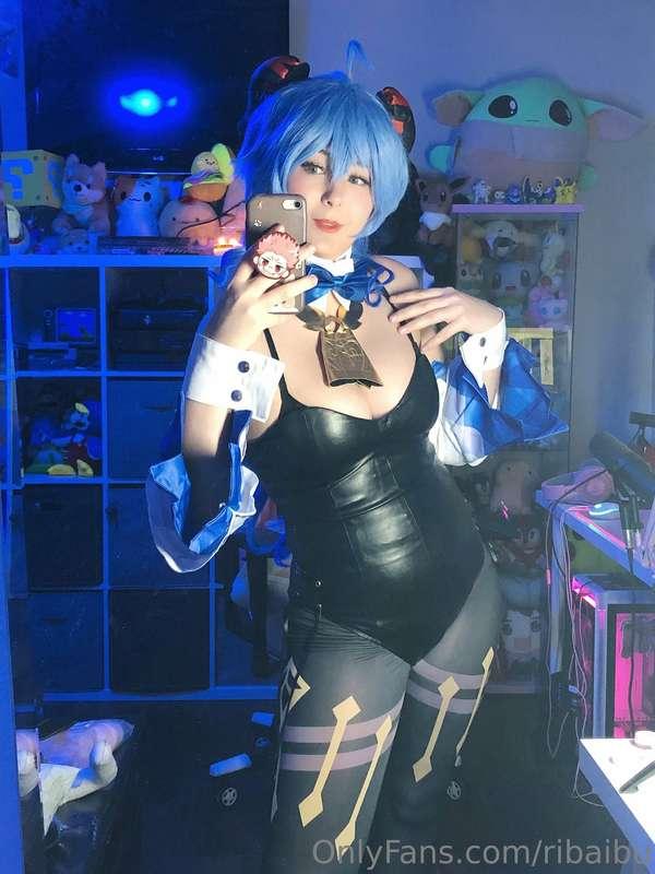If I wore this bunny suit just for you, how would you react?..