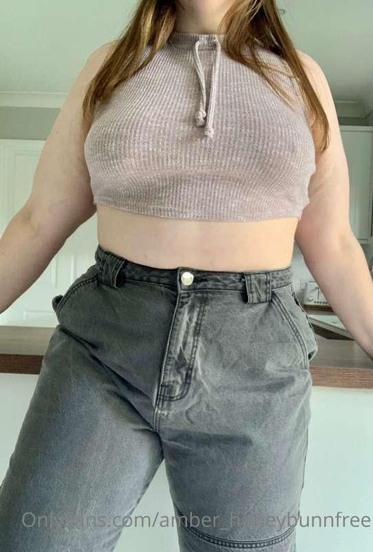 These clothes would look even better on the bedroom floor 😏
