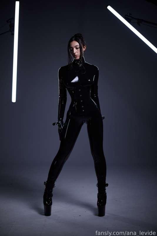ana_levide image #109