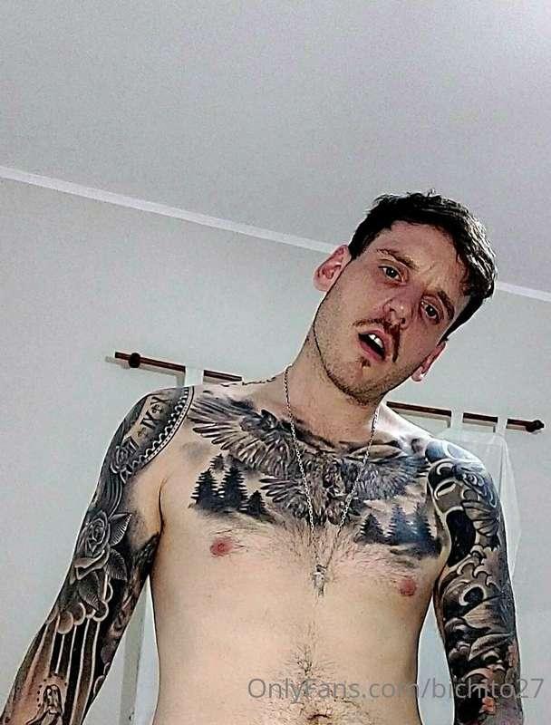 Hi, I'm @francescodichiara , I'm 28' 🔐⛓Fetish Friendly. ⛓🔐  ..