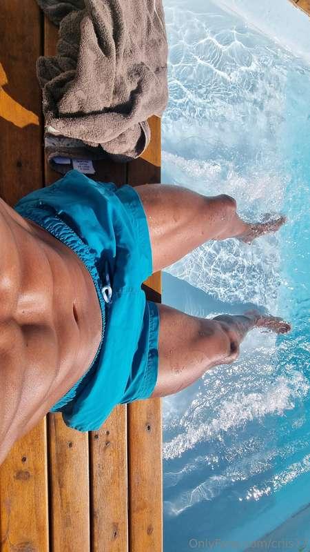 👋 hey ! Online now ! 