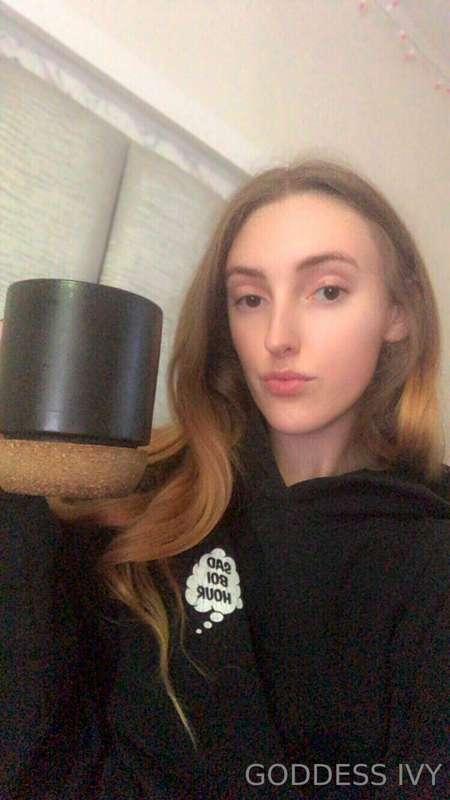 Morning my little cuckbetas, who’s gonna pay for my coffee ☕..