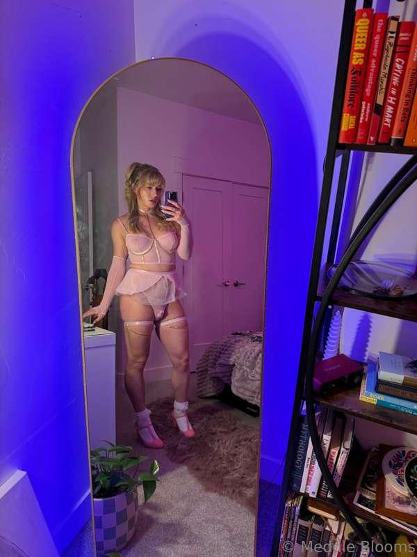 I love this outfit <3