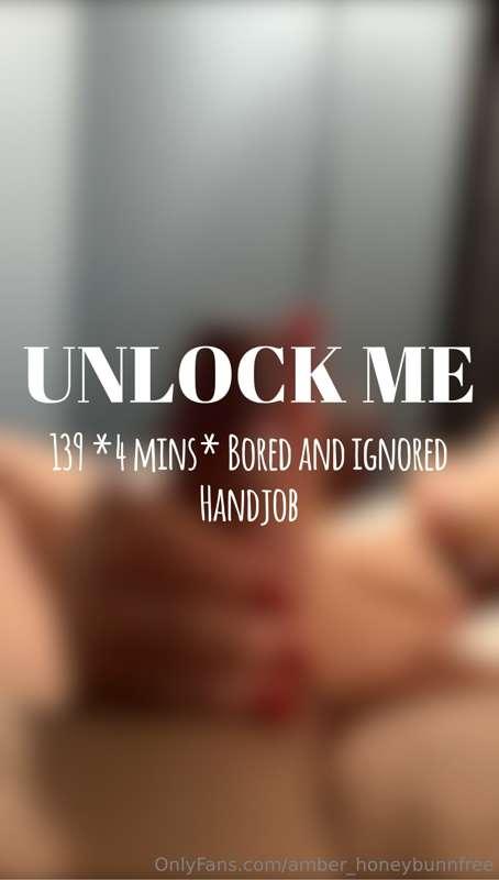 **WOULD YOU LIKE A HAND TO CUM TONIGHT?** 💦 *Well, I've got ..