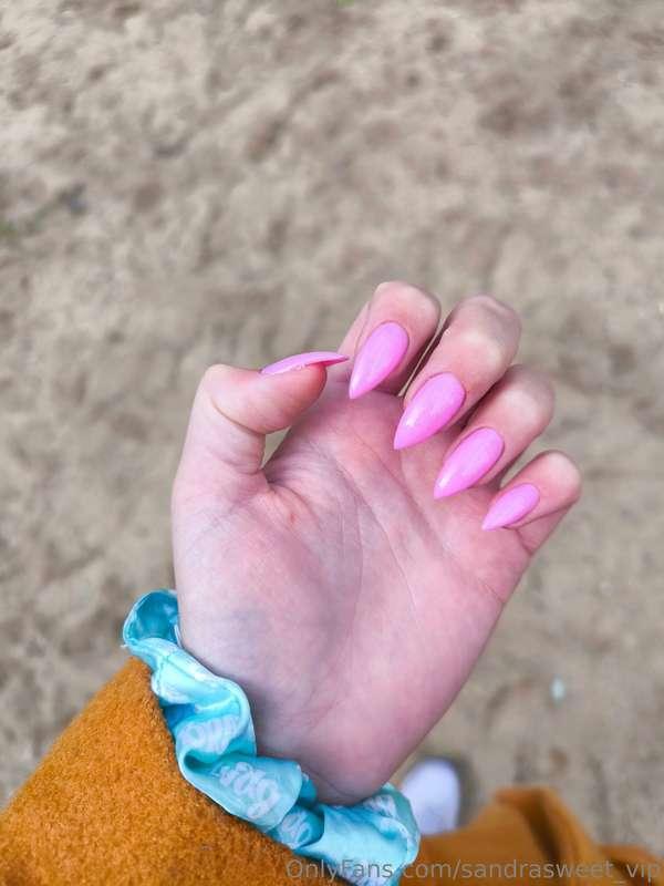 Check out my new nails! 💅 Just picture these slowly running ..