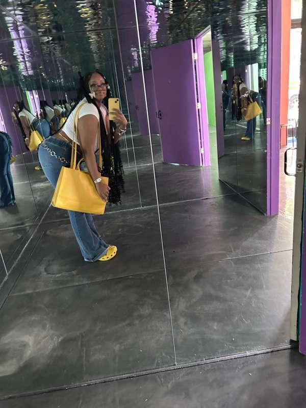 u365433875327f image #7