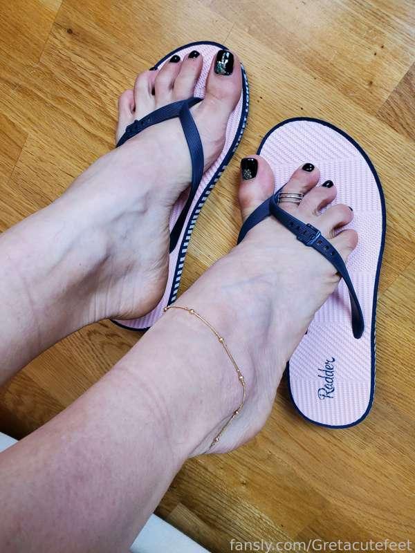 gretacutefeet image #12