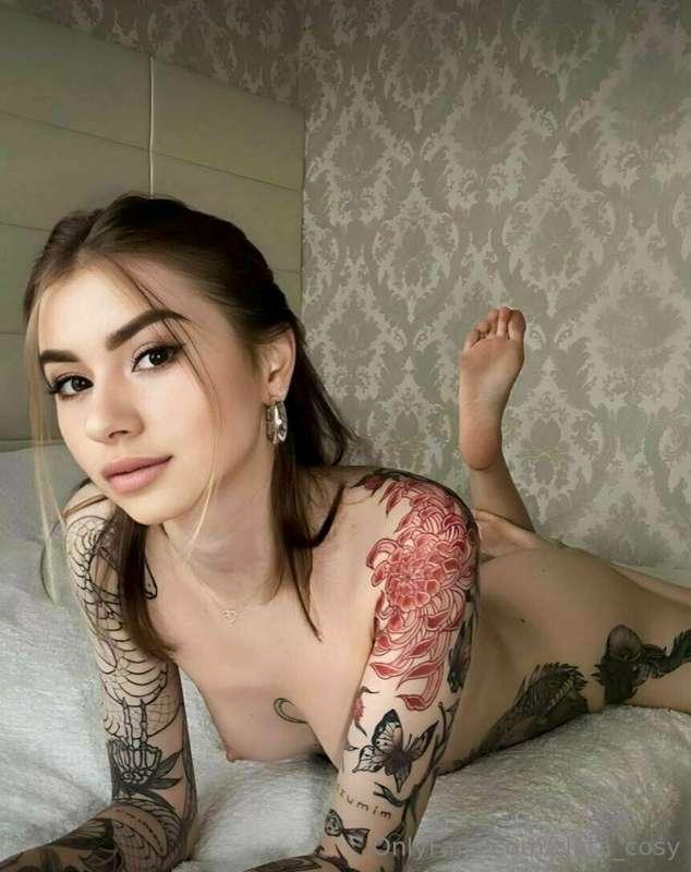 @molly_lolly 𝐒𝐔𝐁𝐒𝐂𝐑𝐈𝐁𝐄 𝐅𝐎𝐑 𝐅𝐑𝐄𝐄 𝐍𝐎𝐖🍒 

@molly_lolly This cut..