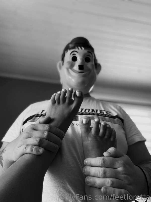 My dear subscribers! ☺️
it's my birthday!✨🥂And now I have gr..