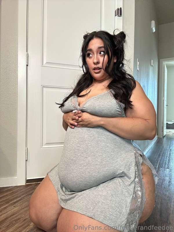 This little nightgown went viral on TikTok and I wanted to s..