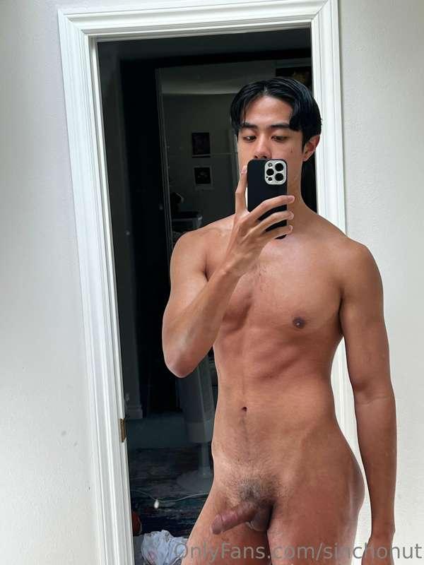 my ass been growing a little, im trynna throw it back on som..