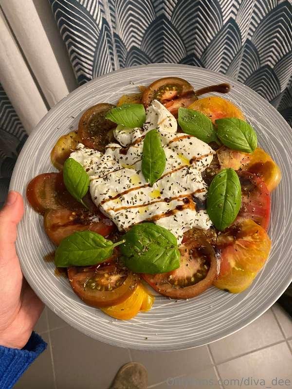 Spending the night alone, made myself a little salad with bu..