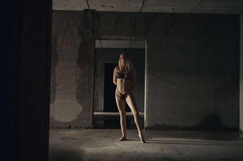 Celia - Concreet :Camera Roll