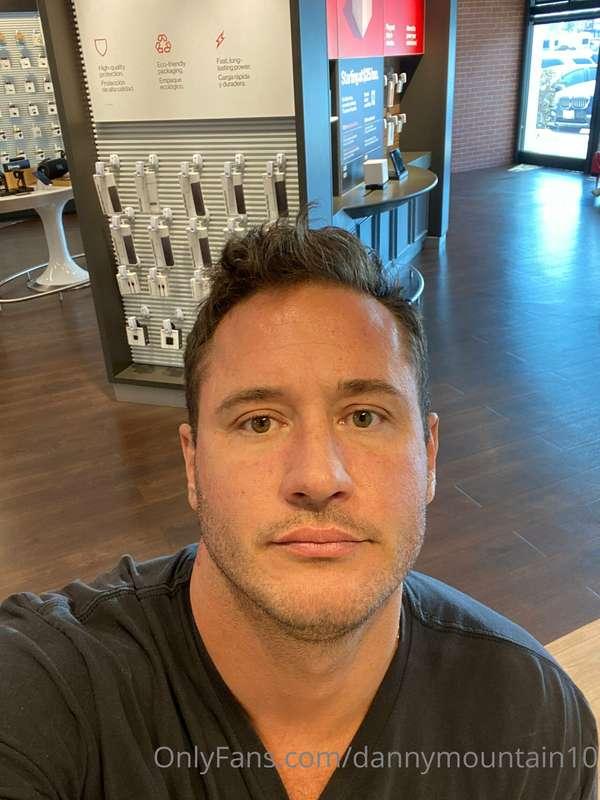 😘