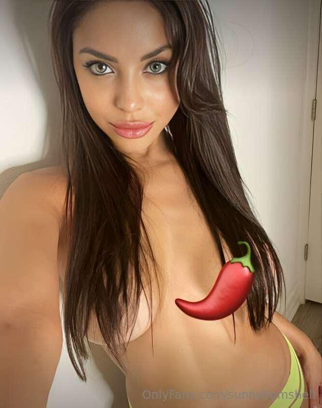 I think I'm hotter than any jalapeno 🤭🙈