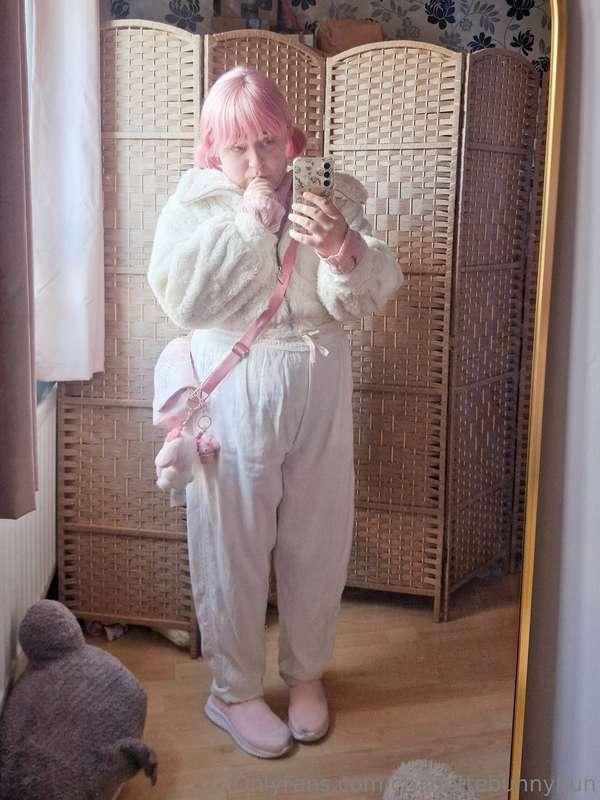 charlottebunnybun image #1