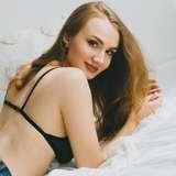 aria_blonde