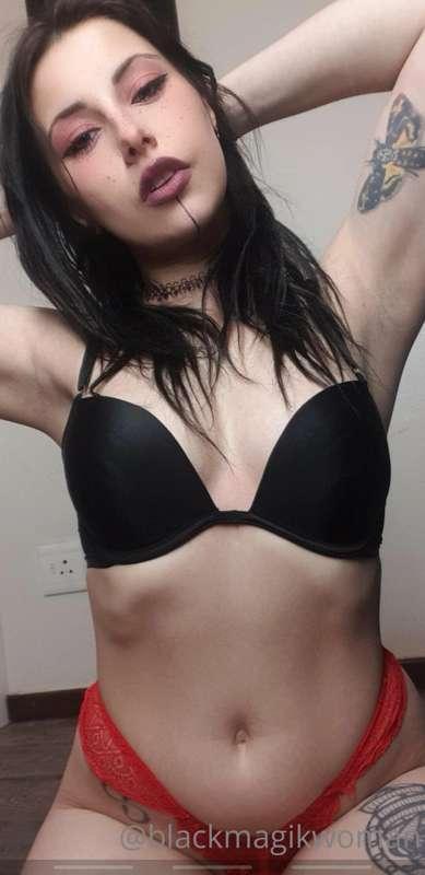 DM ME NOW