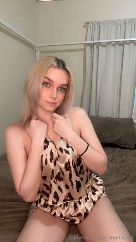 Feeling adventurous in leopard print. Are you ready to embar..
