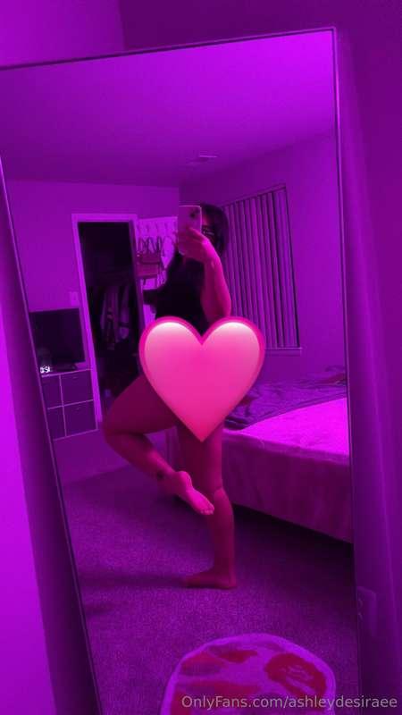 my live from tonight , i can’t believe i showed this much 👀