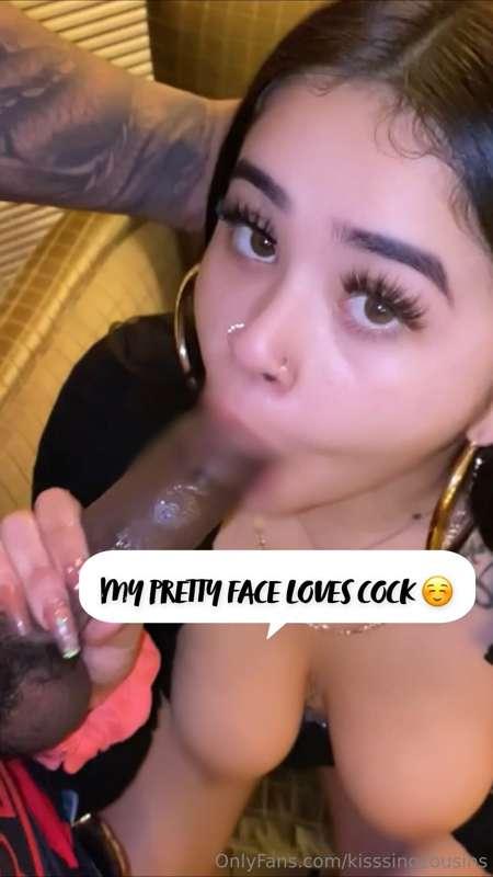 The worst dick I’ve ever had! 😡 had my pretty face sucking t..