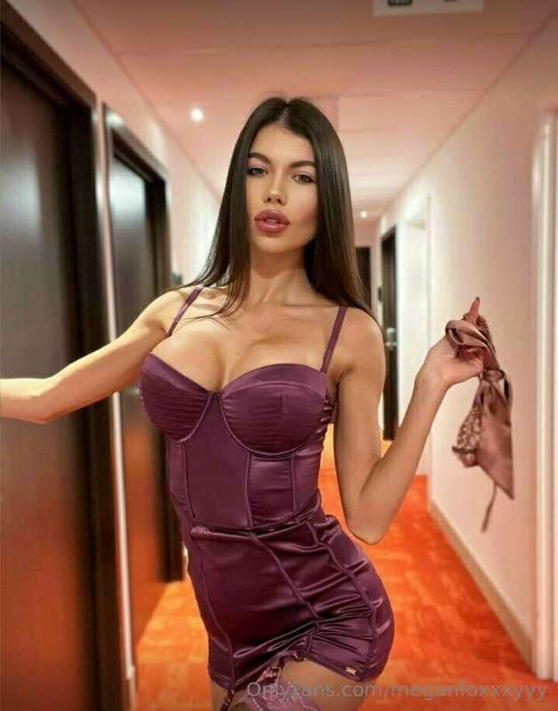 Always horny 🍒
@roxxolana  and having fun 🤤
💋 ready 
@roxxol..