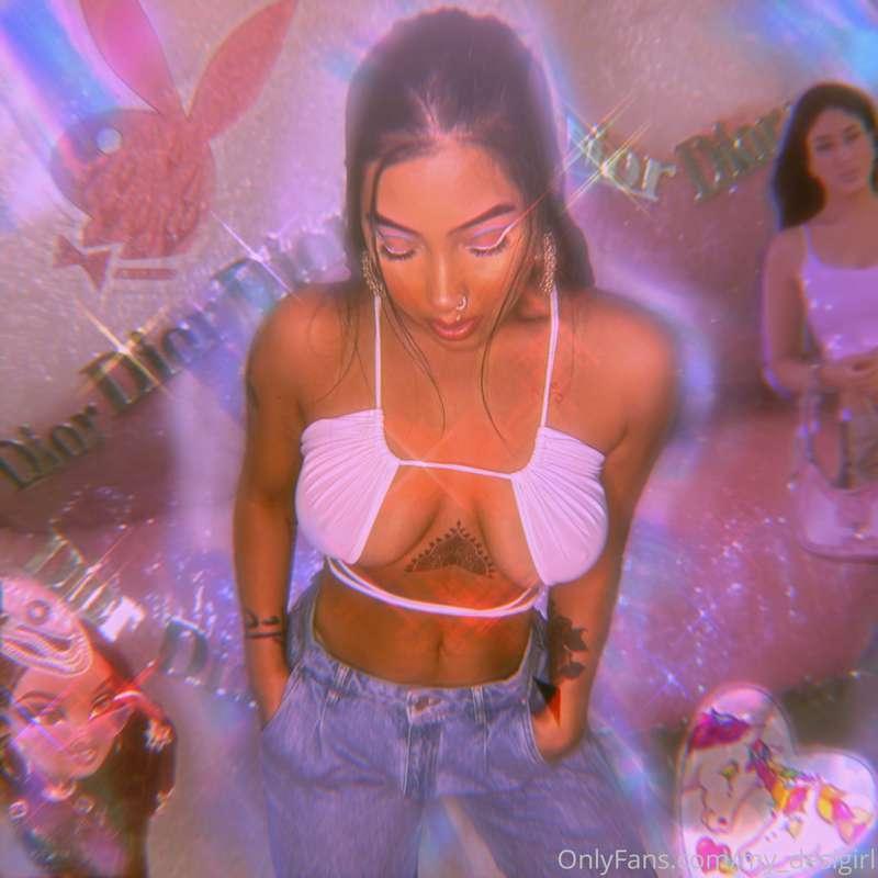 Got high & had some fun 🦋💖 I miss talking to y’all 🥺