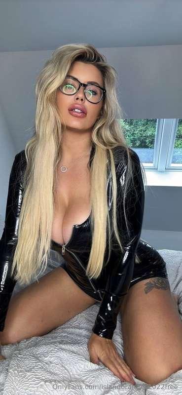 let’s have an amazing day together 😉 