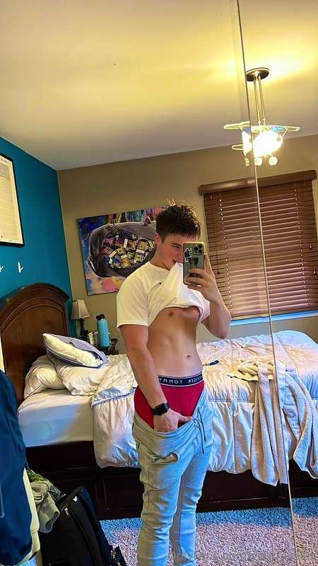 I need some help taking these off😈🍆