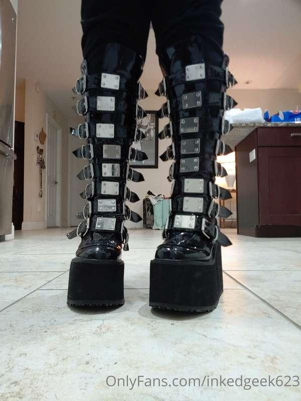 My friend let me borrow her Demonias since we're the same si..