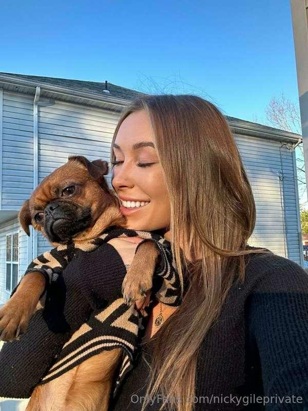 happy thanksgiving from Frank & I 🦃🐾