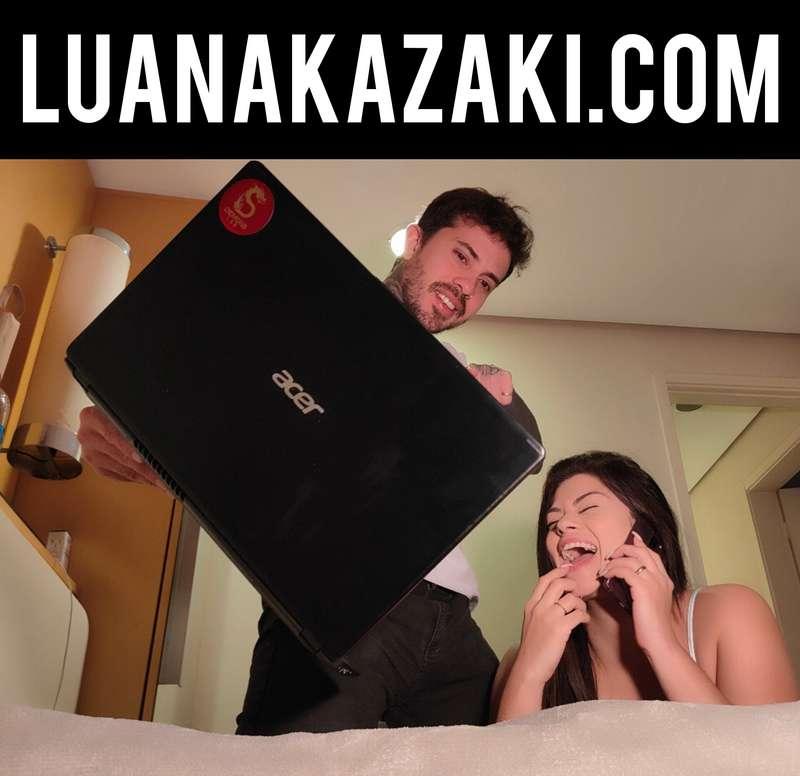 Hoje, eu estava organizando algumas coisas no notebook quand..
