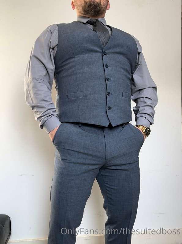 thesuitedboss image #5
