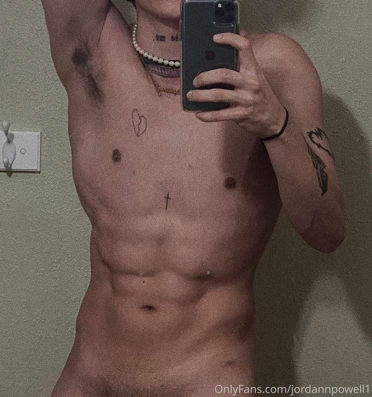 absss for daysss 😏 👅
