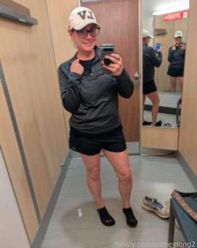 DM